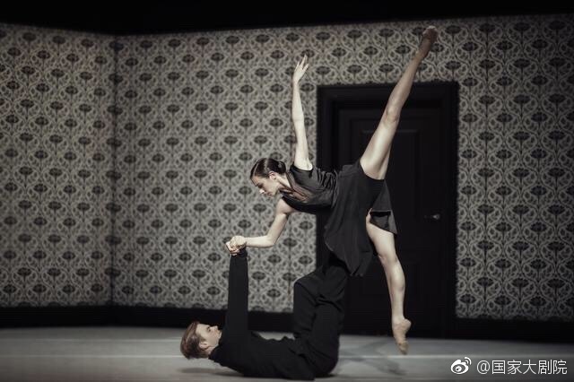 帅哥洗澡搞鸡偷拍