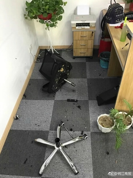 自衛套