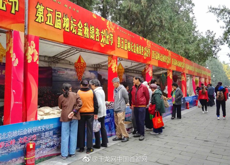 黄色三级片美女全可体