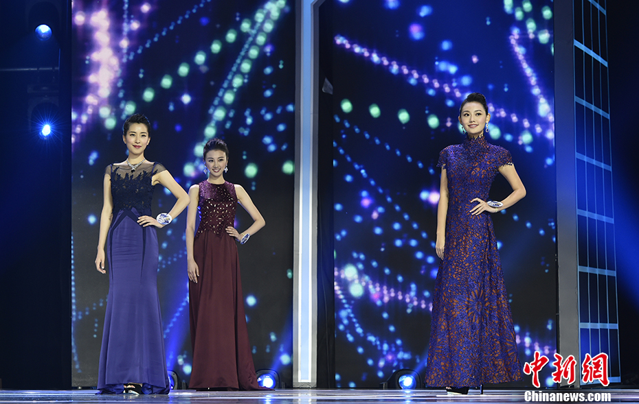 女老师一级片