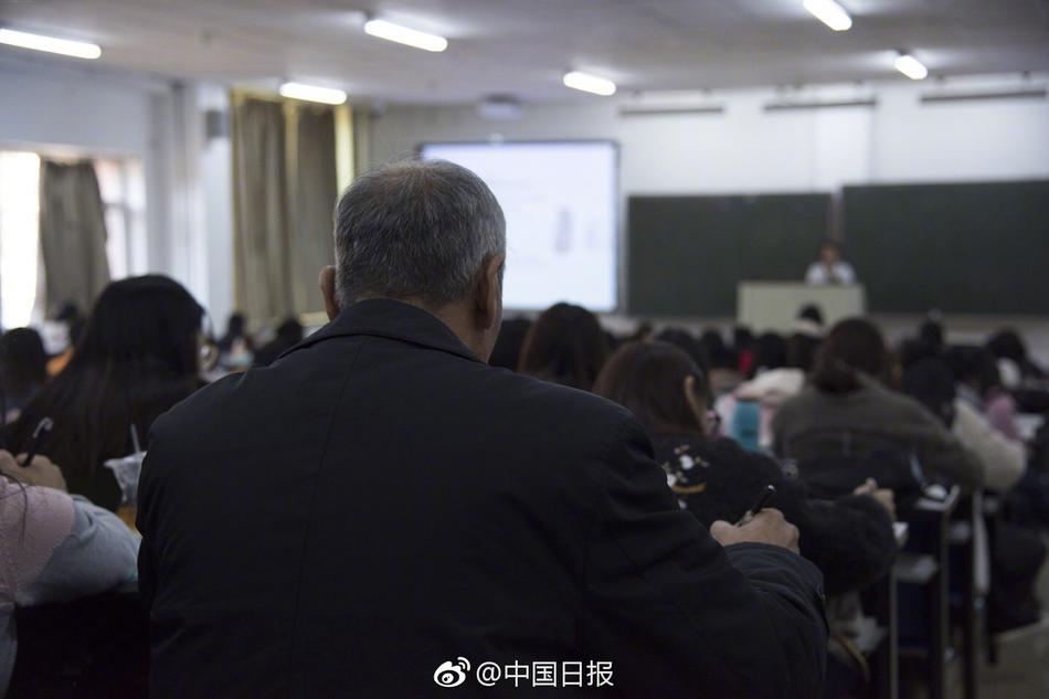 欧美成年人免费黄色禄像视频在线看看