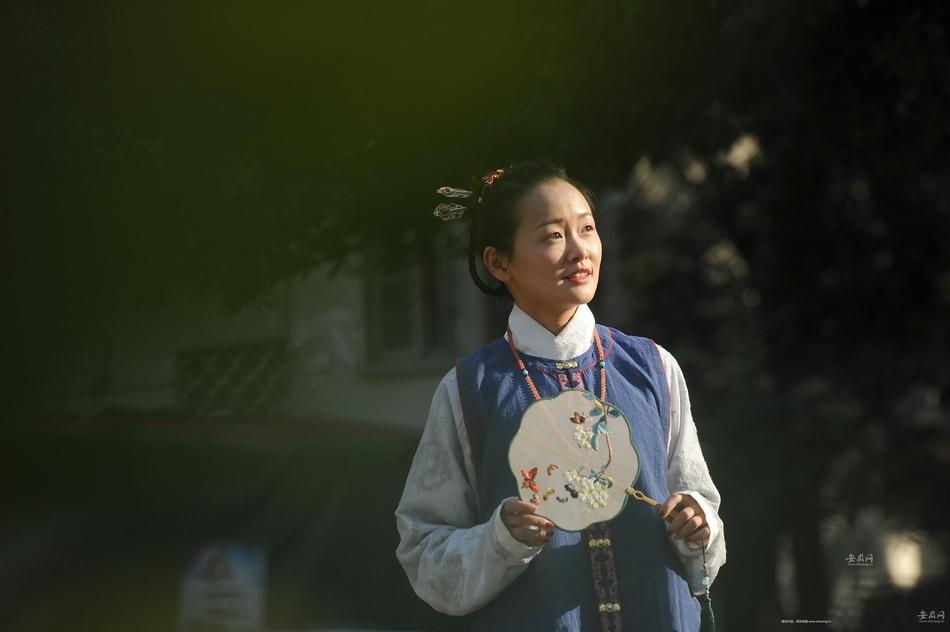 少妇200公斤以上的三级黄三级黄片