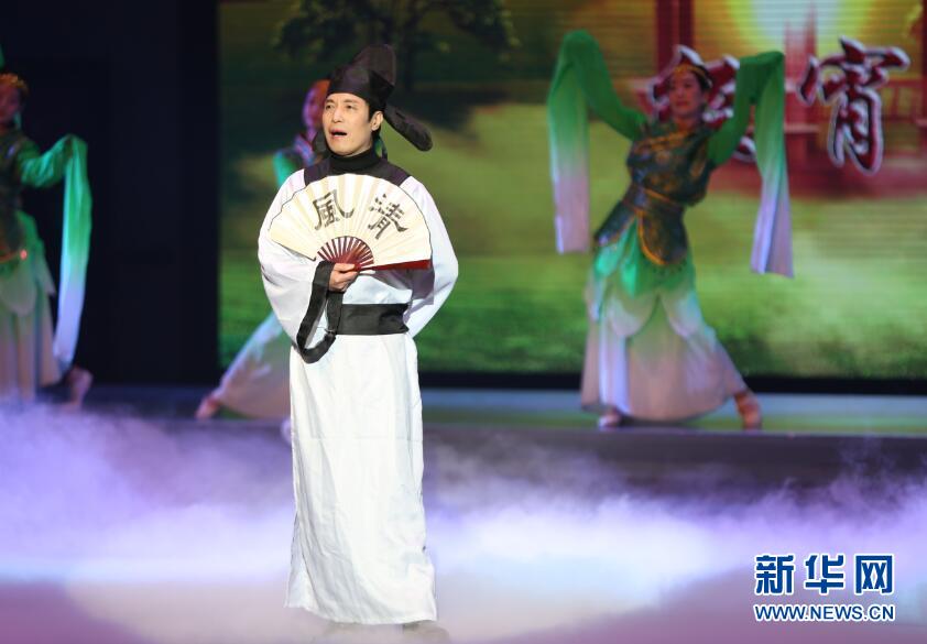 倉持由香