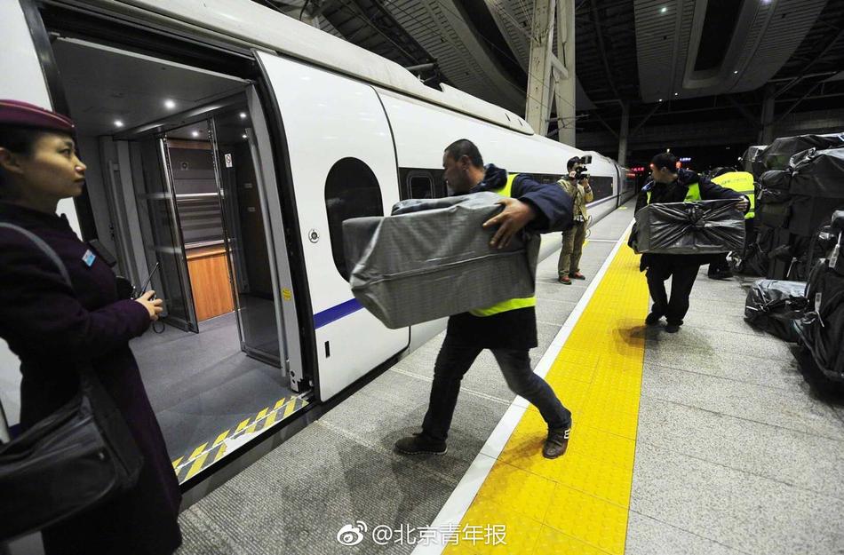 女与动人物A级毛片