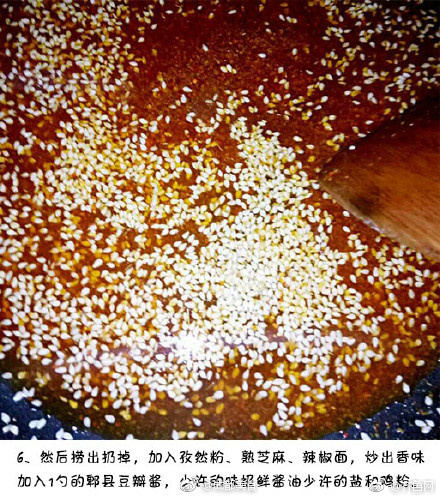 wc女厕撒尿tv女厕偷拍
