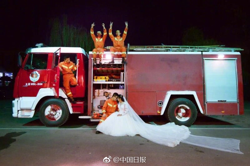 艹逼网
