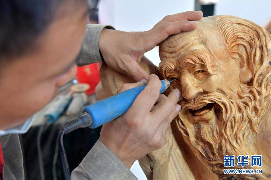 下载黄色片三级片。