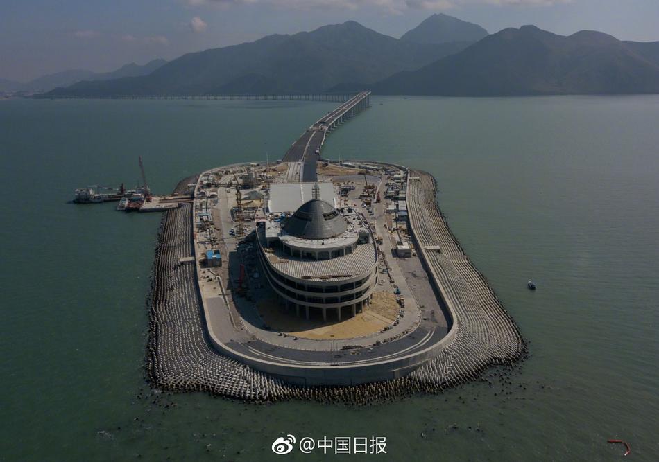 三上悠亚无码潮喷白浆