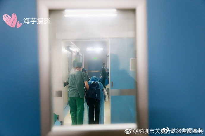 成年人高清三级片