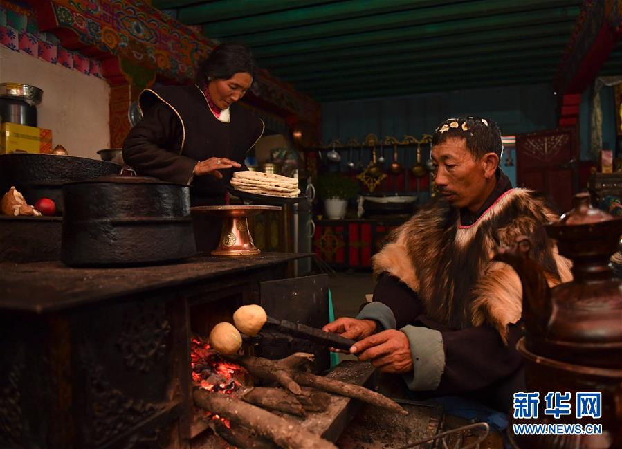 巜寂寞人妻喂奶