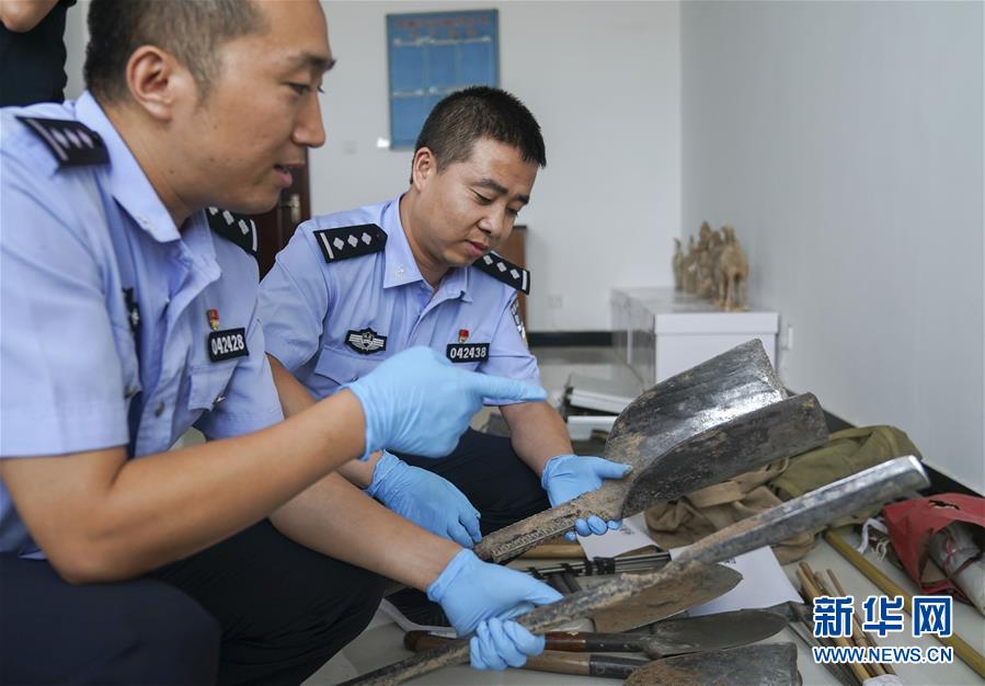 夫妻毛片Av在线