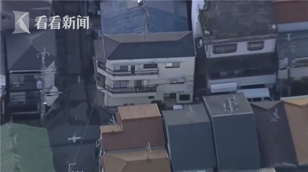 女性裸个精光  18给男生桶