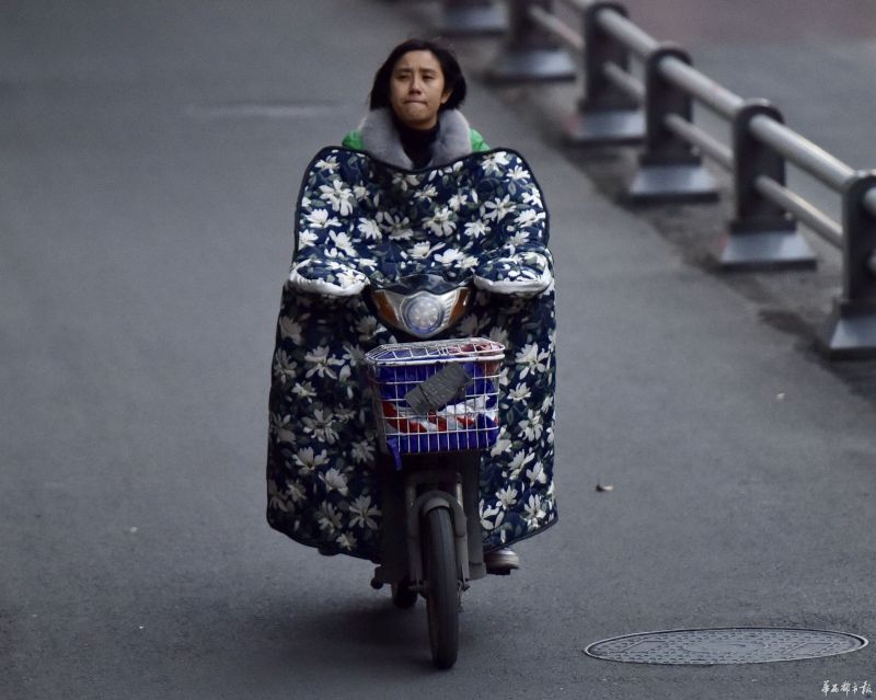 台灣直播露奶