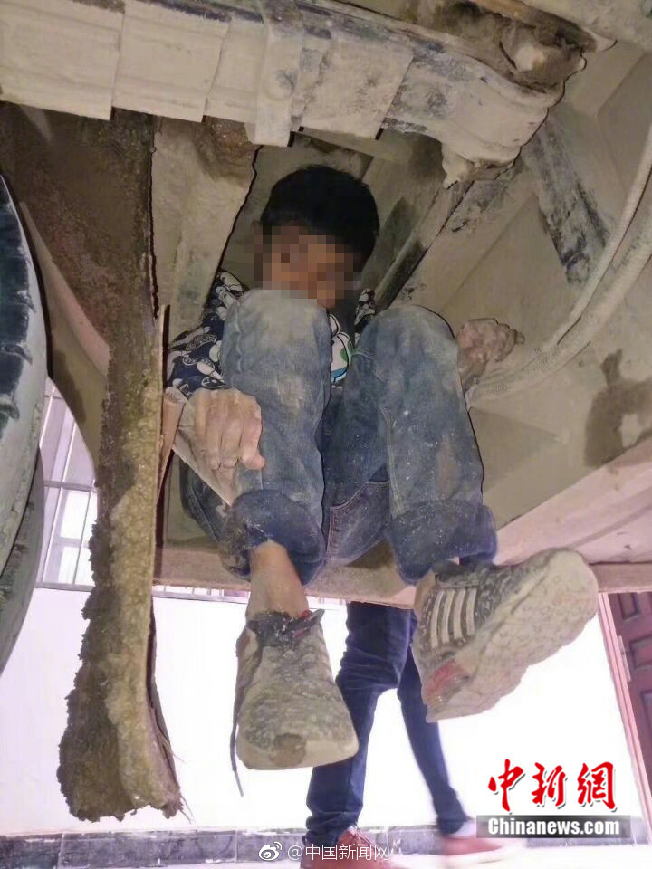 那佐人口_伊佐那社(3)