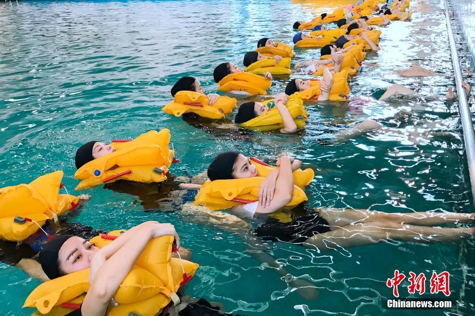 黄网。在线