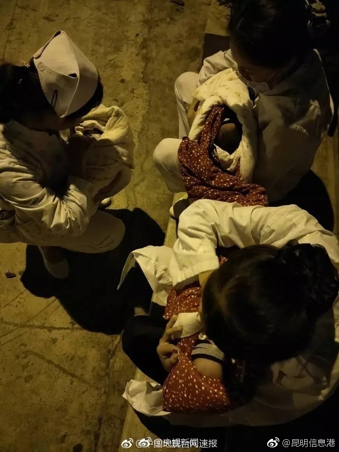 黄色网站Www222