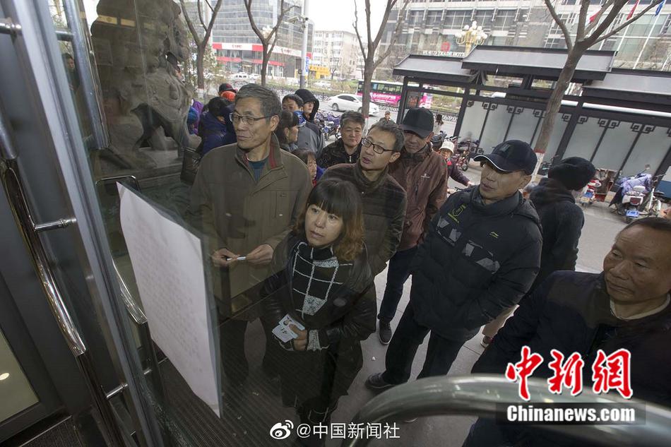 搭讪人妻电影久久一区
