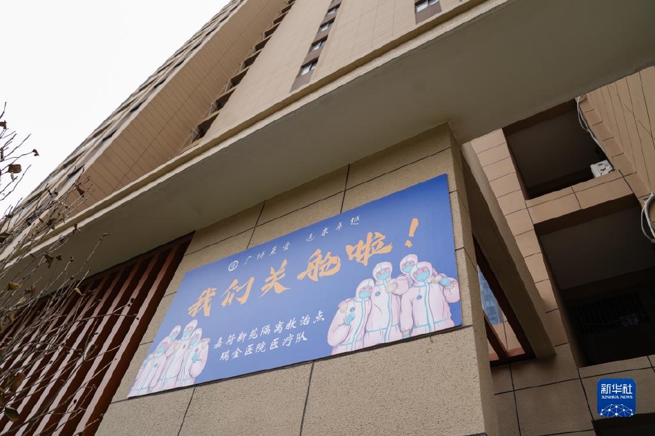 偷拍农村沟厕光腚