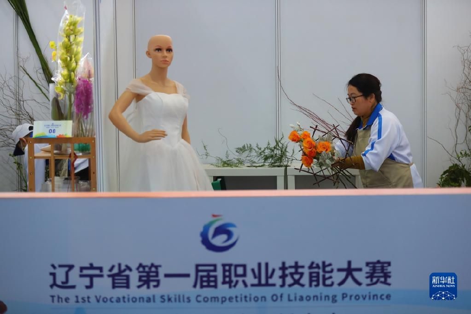 国产片婬乱一级A片危情