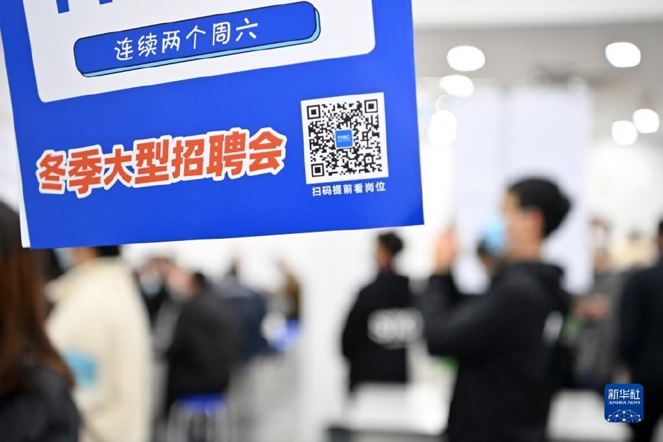 同桌扒开我腿用震蛋器折磨我