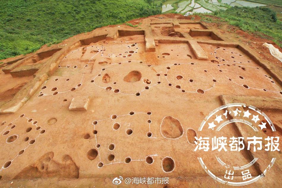 醉酒chin东北壮男Gay野外