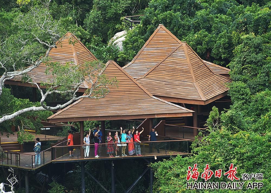 亚洲日韩欧美国产