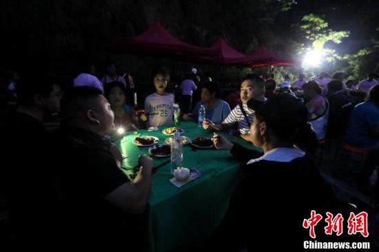 欧美肥婆  一