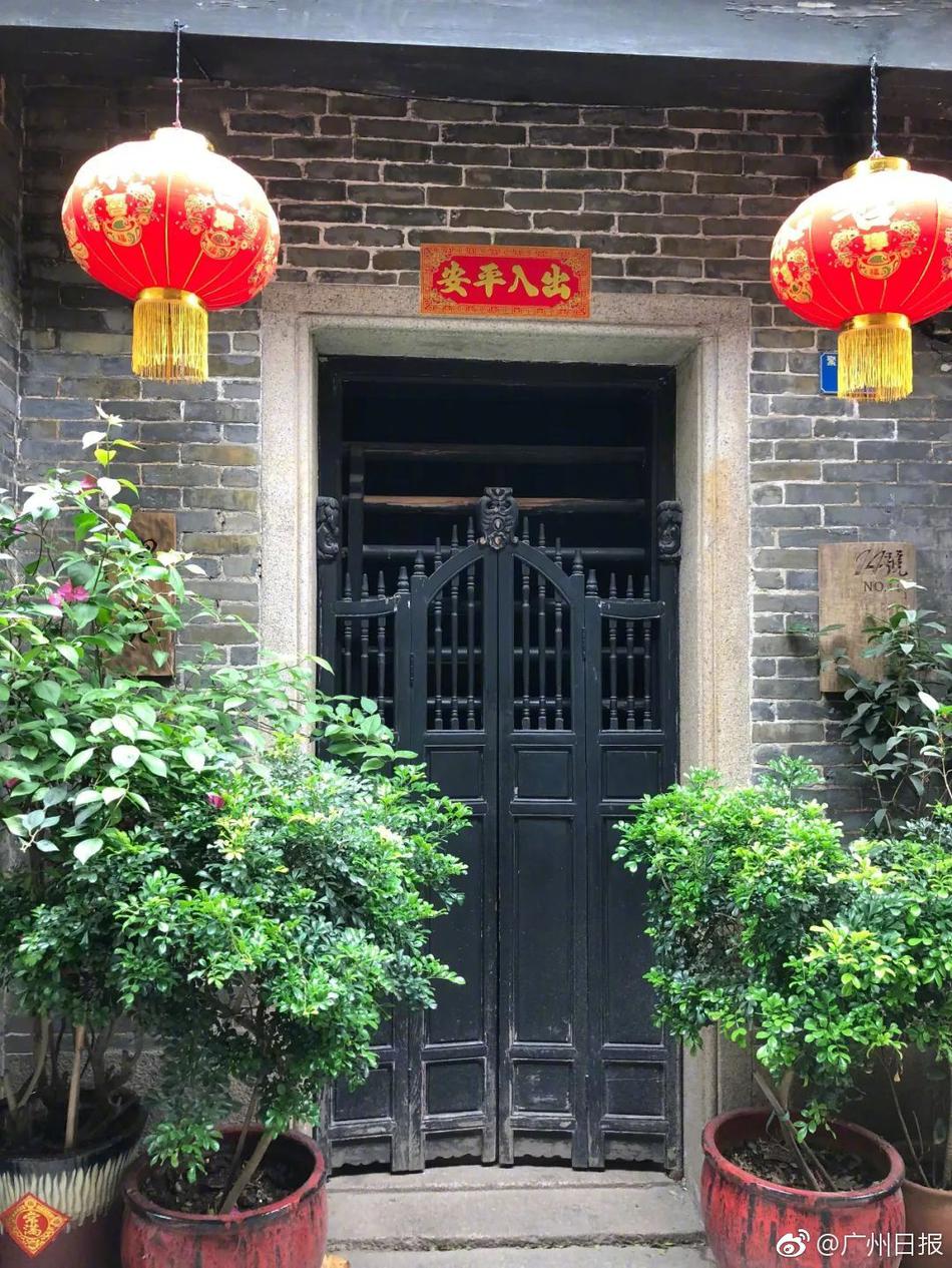 偷拍V888AV