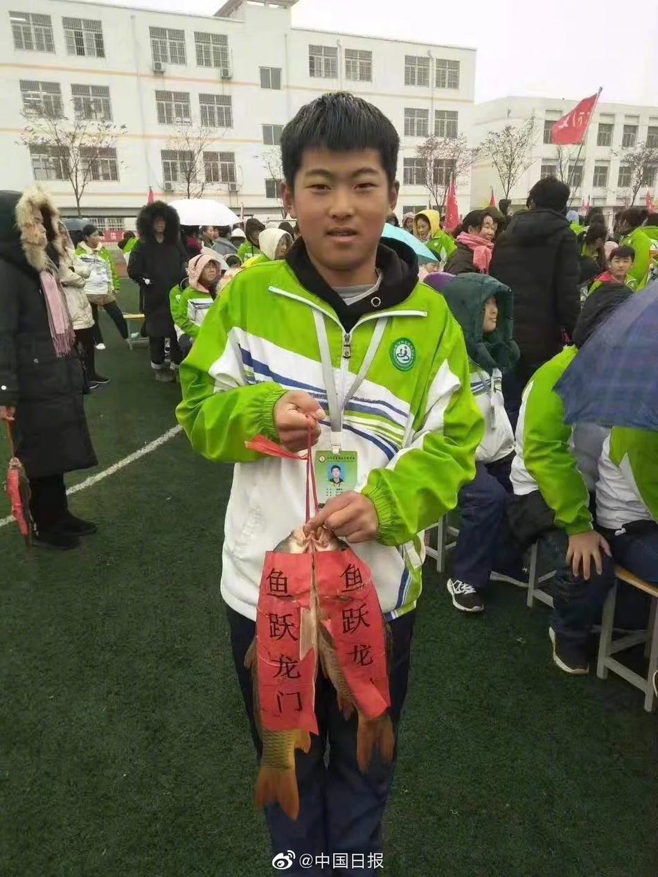 国产精品一区二区久久末发育娇小