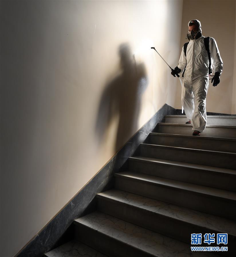 四川丰满少妇一级毛片