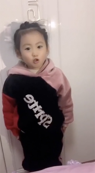 我和岳乱妇三级高Hd