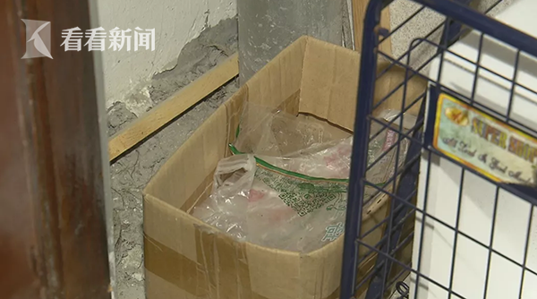 Gay片农民工裸体睡觉