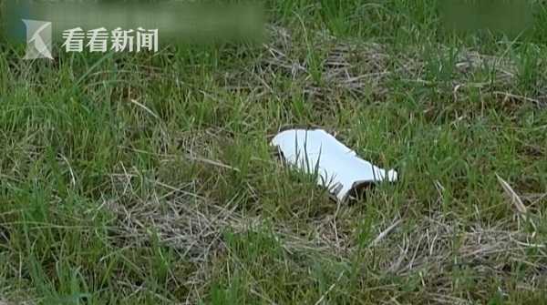 巜一边亲一边摸下奶韩剧
