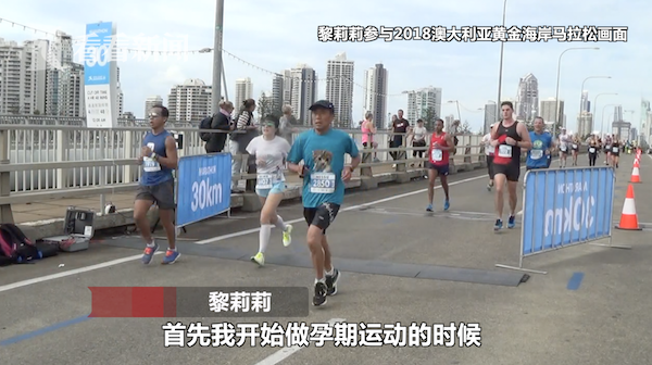 闺蜜偷偷把尿口给陌生人尿