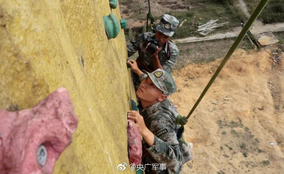 情趣娃娃