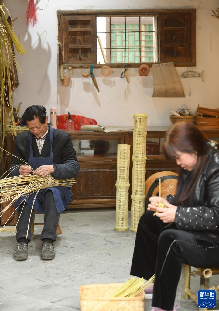 在线 免费 色情 电影