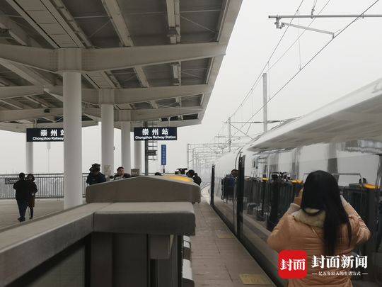 火舞爆乳露双奶头被
