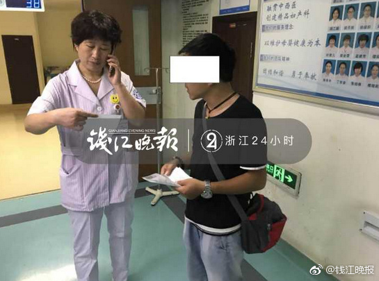 大尺度吃奶做爰