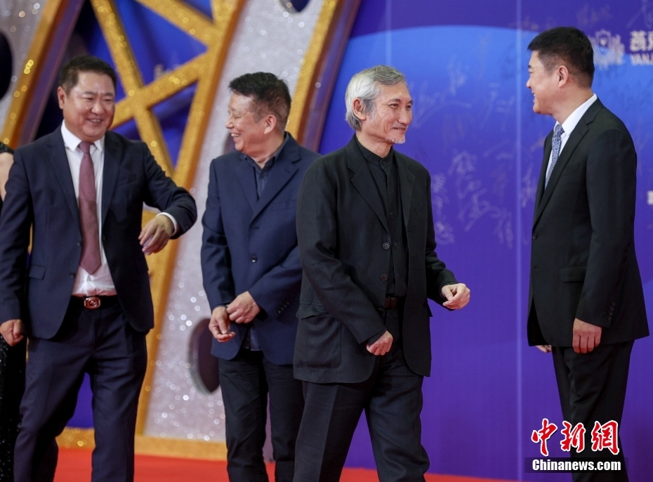 老太婆被躁的嗷嗷叫