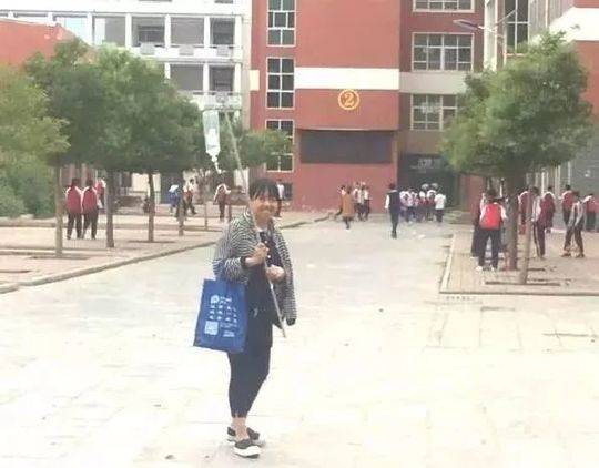 全裸露出