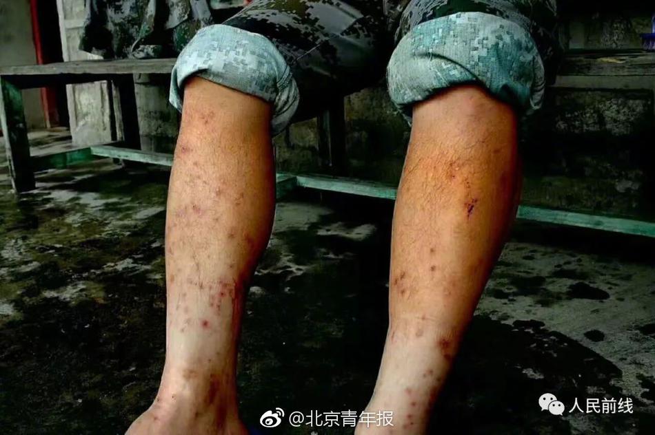 小小拗女BBwBBwBBw视频