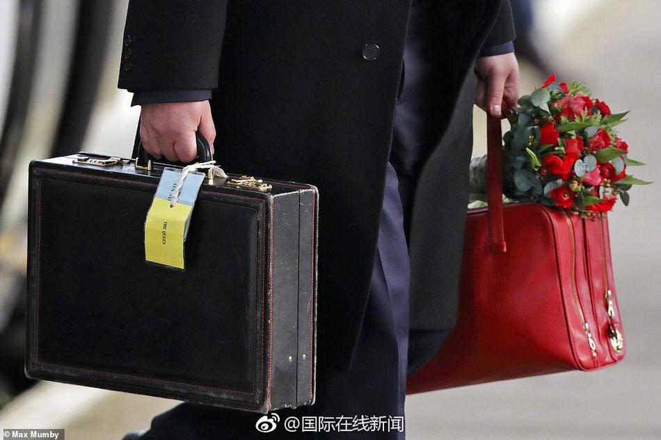 观看免费的黄片视频。。。