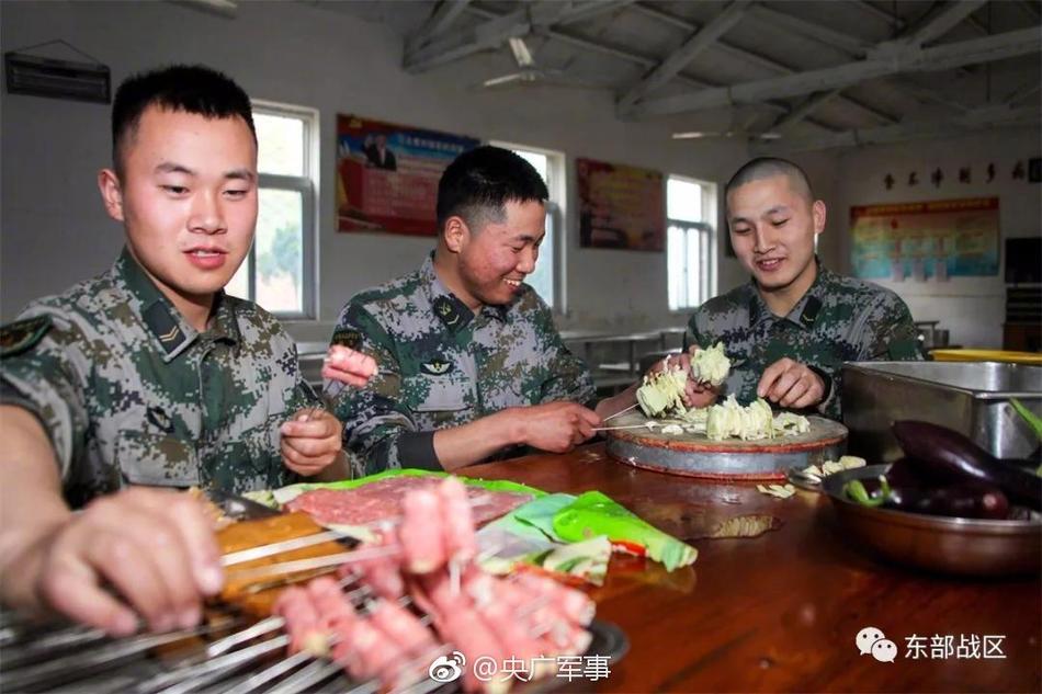 老太婆被躁的嗷嗷叫