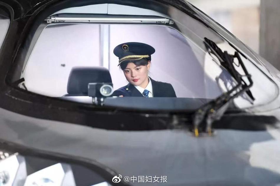 美女裸体秘 无遮挡