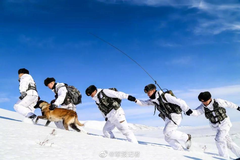 小受被强做开腿呻吟gv