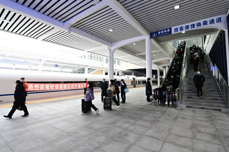 台湾少妇迷情三级片