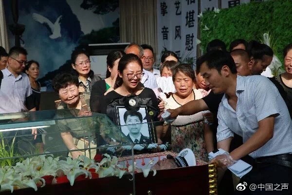 cf孙尚香手游正能量图片