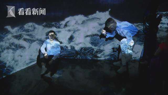 日韩乱伦三级片网络家庭乱伦