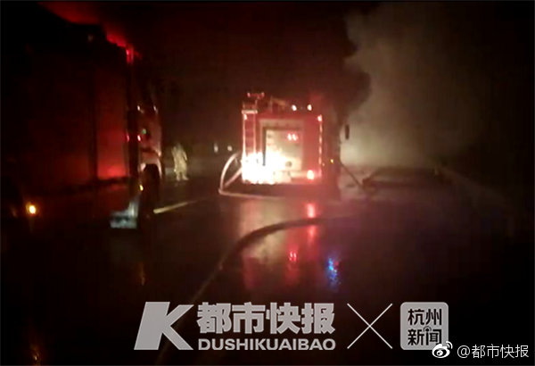 女人隐私秘?小片黄网站