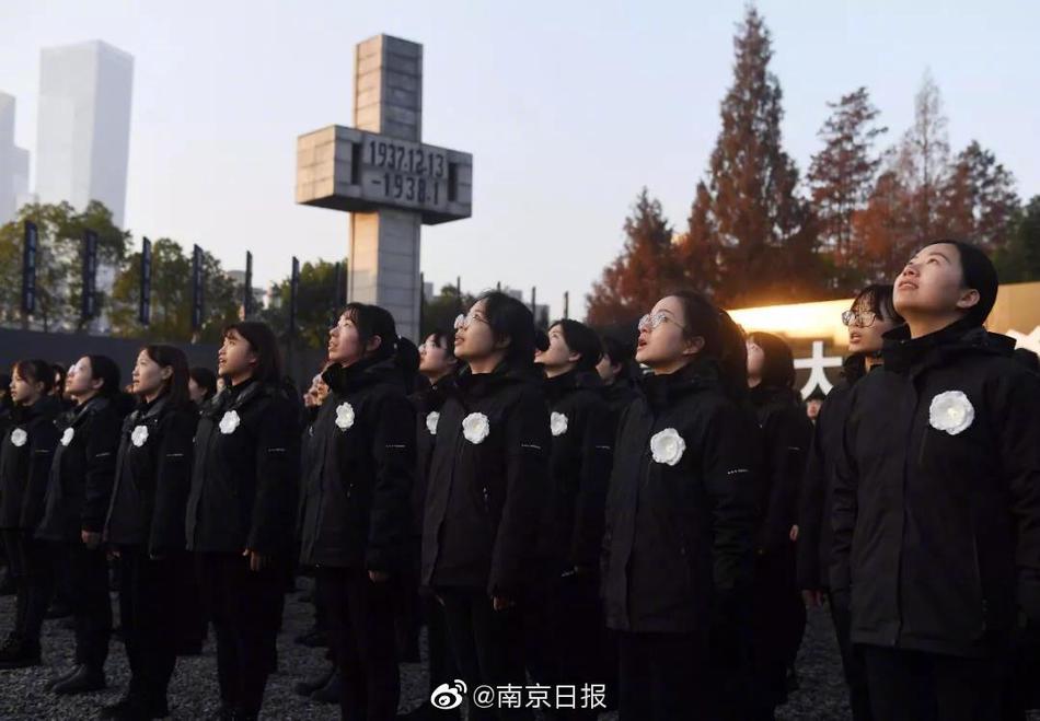 看黄色网站操胖逼逼
